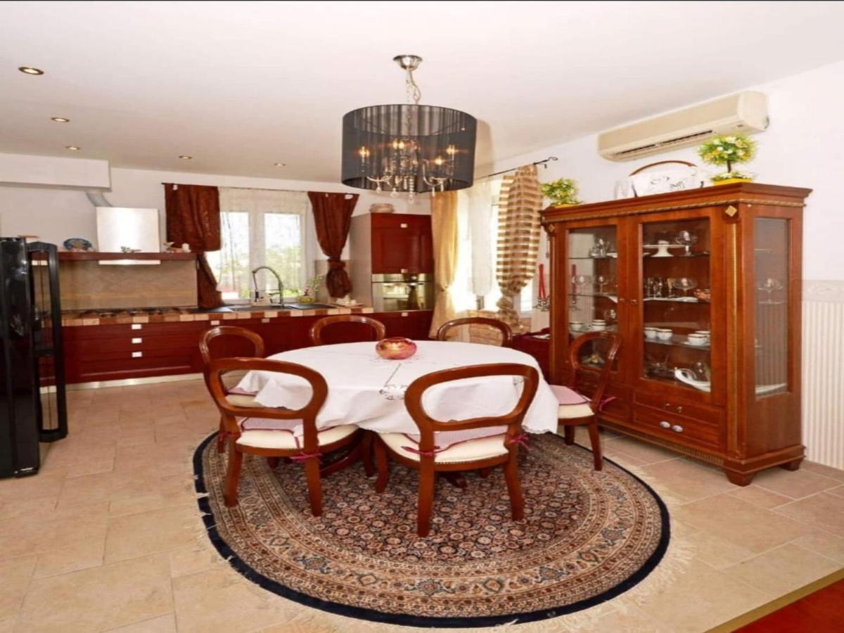 Apartment Villa Bepe Vranjic Esterno foto